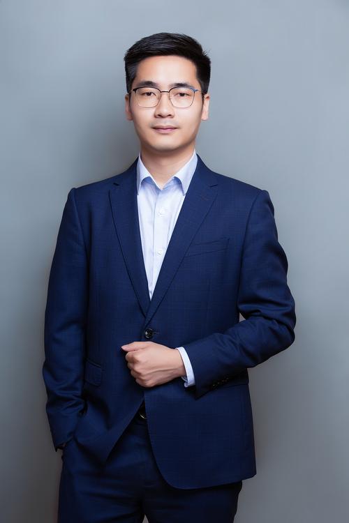 李建勇 调色与视觉增强负责人